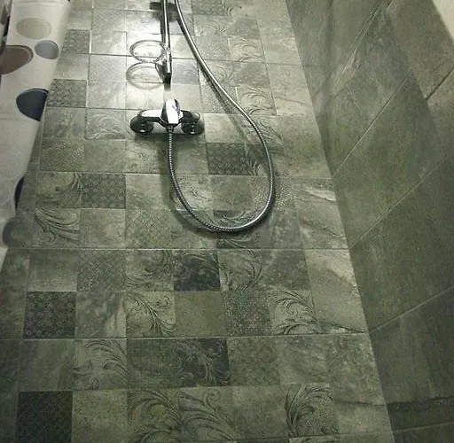 In Deribasovskaya Street 13 *